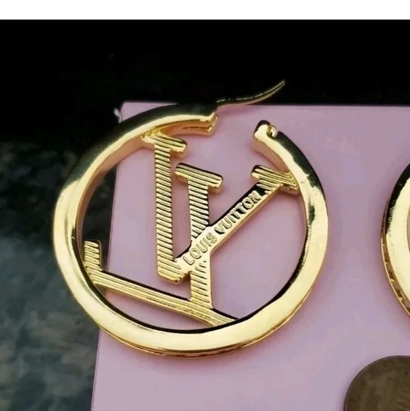 Louis Vuitton Gold Logo Pearl  Hoop Earrings NEW RARE - Picture 11 of 16